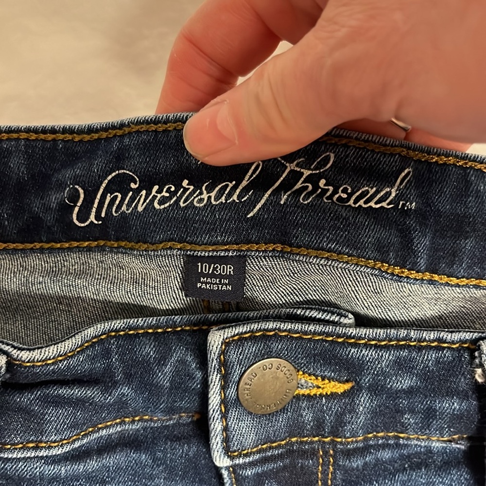 Universal Threads jeans size 10/30 R - Picture 2 of 8